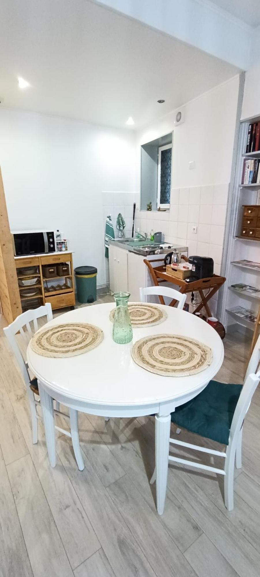 Appartement Cosy A 2 Pas Des Rues Pietonnes Chalon-sur-Saône Eksteriør bilde
