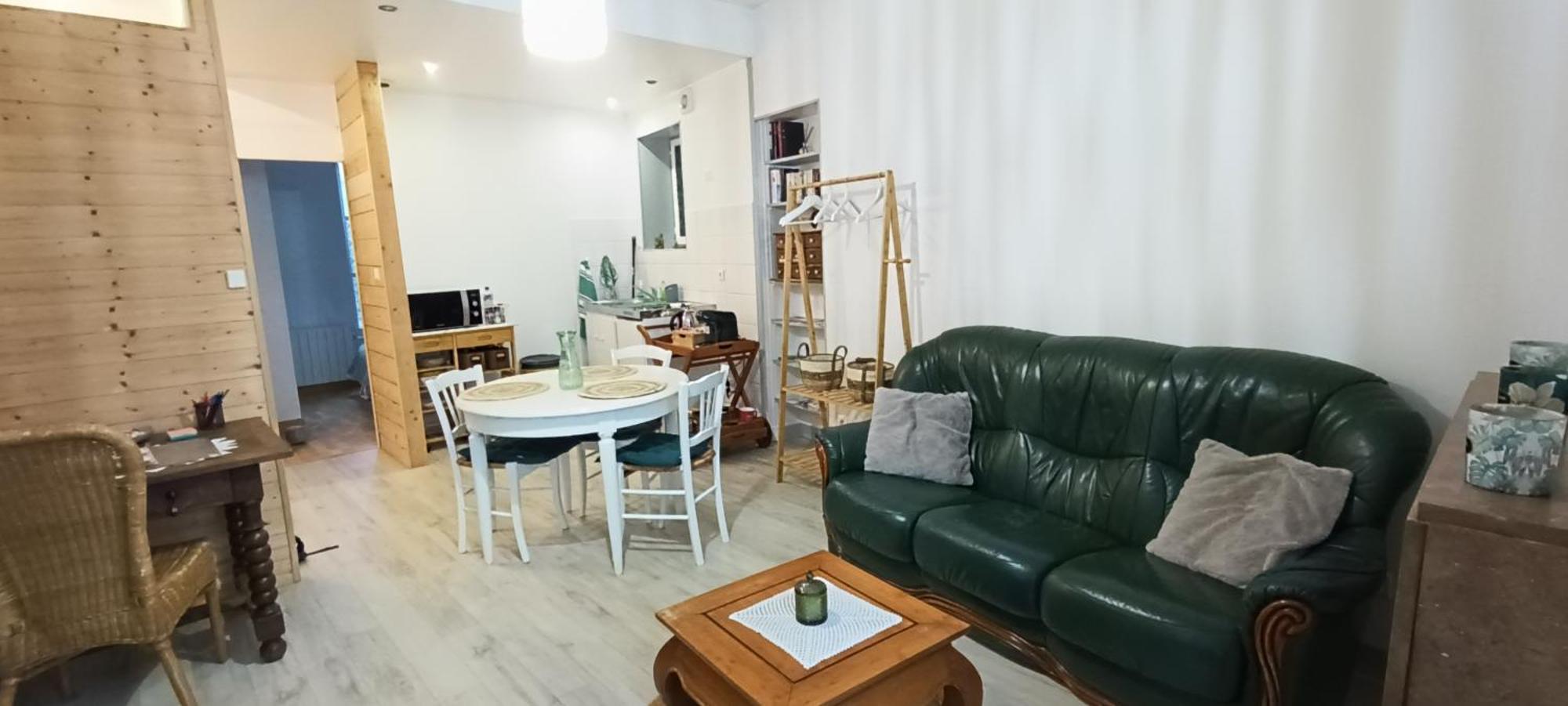 Appartement Cosy A 2 Pas Des Rues Pietonnes Chalon-sur-Saône Eksteriør bilde